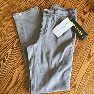 NWT Athleta Skulptek skinny crop gray jeans 6 Tall